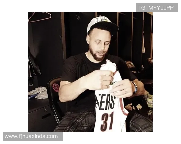 明星与篮球明星的风采对比图赏析展现不同魅力与风格